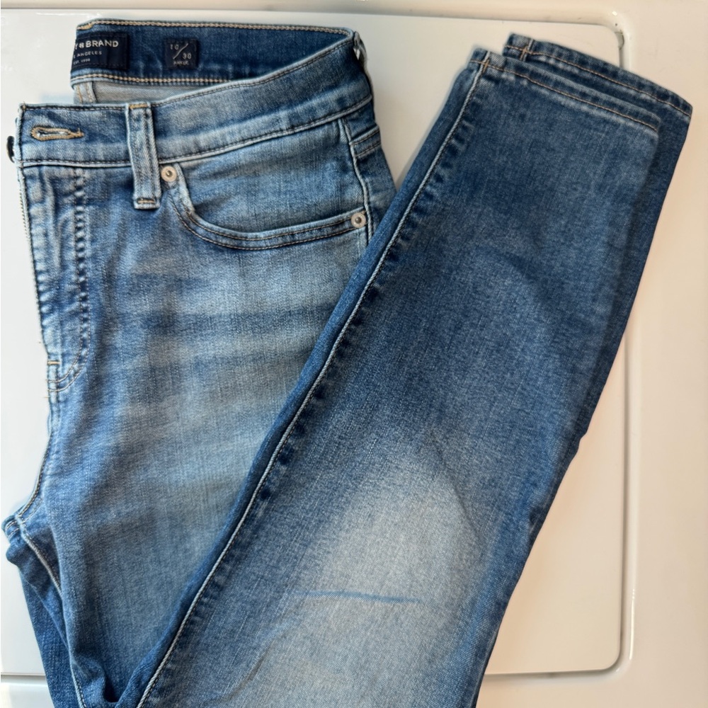 Lucky Brand Medium Blue Denim Jeans